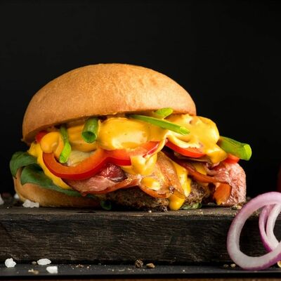 Бургер с артишоками в Mesto Burger по цене 260