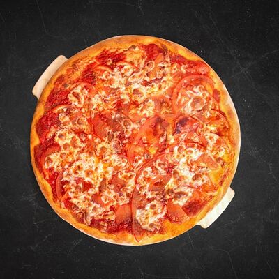 Маргарита в Пицца Семейная точка по цене 700 ₽