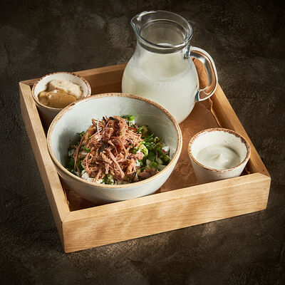 Окрошка с копченой индейкой на тане в Корчма по цене 490