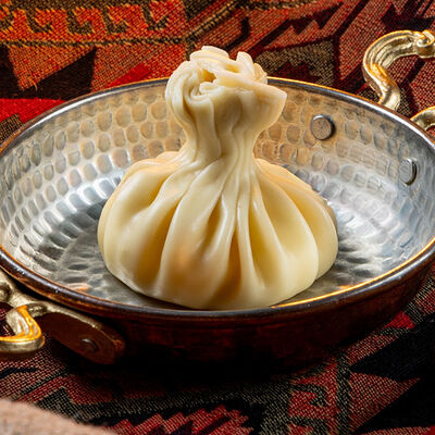 Хинкали баранина и говядина в Хмели & Сунели по цене 149 ₽