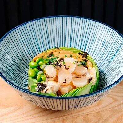 Поке трюфельный гребешок в Tsunami по цене 990 ₽