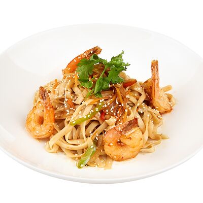 Рисовая лапша с креветками в Том Ям бар по цене 890 ₽