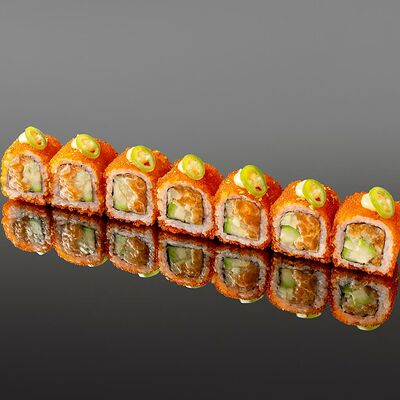 Ролл Острый лосось в OUGI по цене 1370 ₽