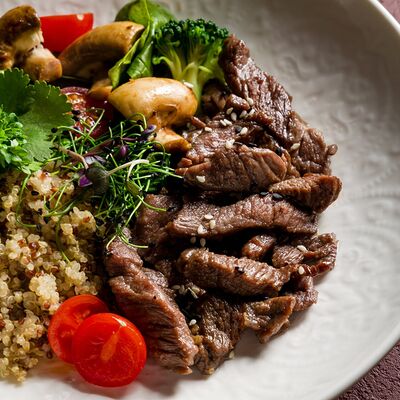 Говядина с киноа в Орден по цене 980 ₽