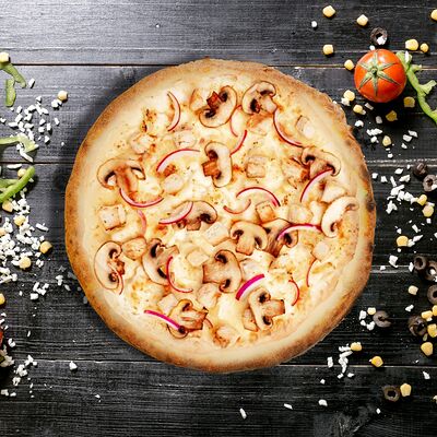 Цыпленок и грибы в Sole Pizza по цене 780 ₽