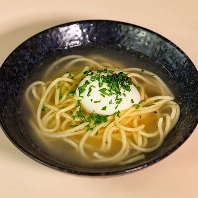 Куриный бульон в Napoli Italian bistro по цене 470 ₽