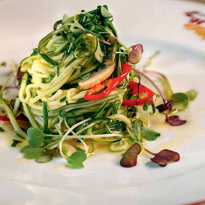 Салат из цукини в Mama Roma по цене 449 ₽