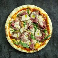 Пицца с телятиной и рукколой 30 см в Остерия Il Massimo