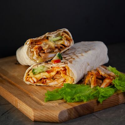 Шаурма Деревенская в Doner Lankon по цене 385 ₽