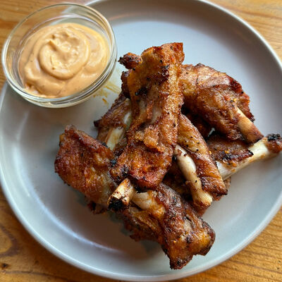 Острые хрустящие ребра в Rast Pub по цене 690 ₽