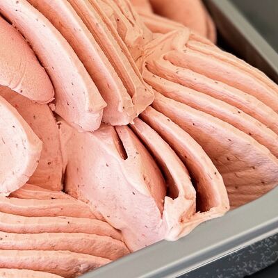 Клубника со сливками в GelaTiAmo по цене 600 ₽