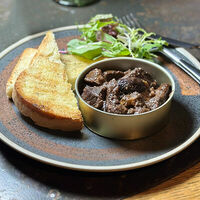 Тушенка по-брянски из телятины в Брянский Бык