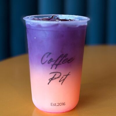 Айс матча на апельсиновом соке в Coffee Pit по цене 290 ₽