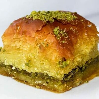 Пахлава с фисташкой в Ист по цене 182 ₽