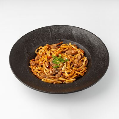 Лапша удон с курицей в соусе терияки в IPPIN - Fusion Panasia по цене 345 ₽