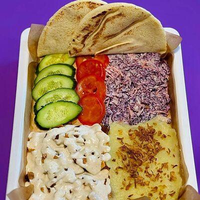 На тарелке с пюре в Вертимский по цене 599 ₽