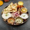 Вегетарианский тали Veg Thali в Curry индийская кухня по цене 1750