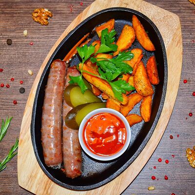 Колбаски из свинины в Bareda по цене 520 ₽