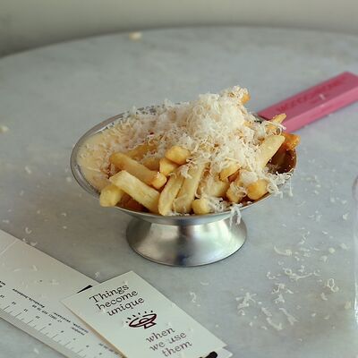 Картофель фри в Публика по цене 400 ₽