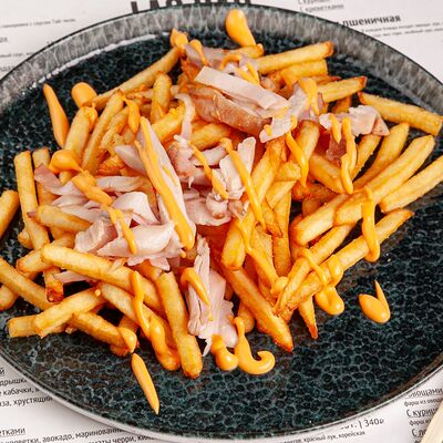 Картофель с курицей и беконом в Tasty box по цене 420