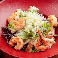 Салат Цезарь в ЧиллДОМ