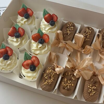 Капкейки и эскимов Кондитерская КонфеткаПитер по цене 4100 ₽