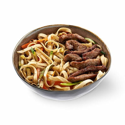 Пшеничная лапша с говядиной Ганванчи в Еоки по цене 708 ₽