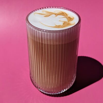 Латте с фисташкой без сахара в SunSet по цене 350 ₽