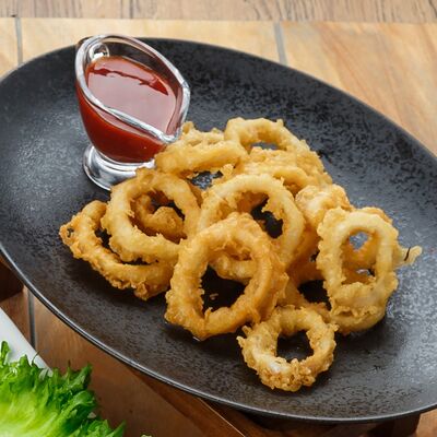 Кольца кальмаров в кляре 鱿鱼圈 в Шикэ по цене 700 ₽