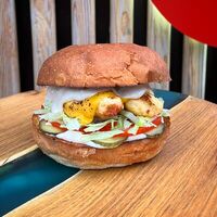 Бургер Джорджия с курицей в Umami