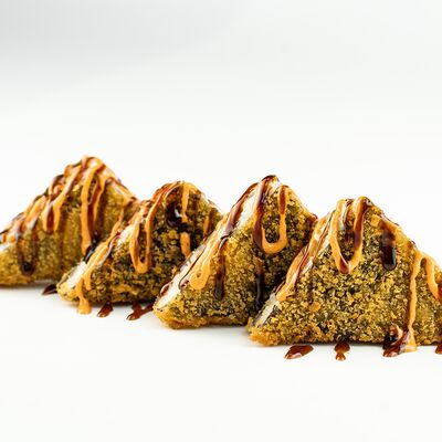 Сэндвич с лососем в Вкусно разно по цене 395 ₽