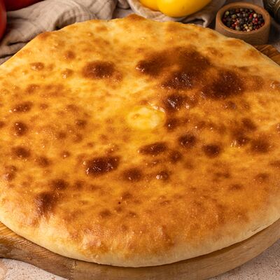 Осетинский пирог с сыром в ШАШЛЫКС ДЫМКОМ по цене 750 ₽