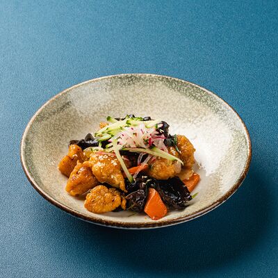 Куриные кусочки с муэр в Мираж по цене 275 ₽