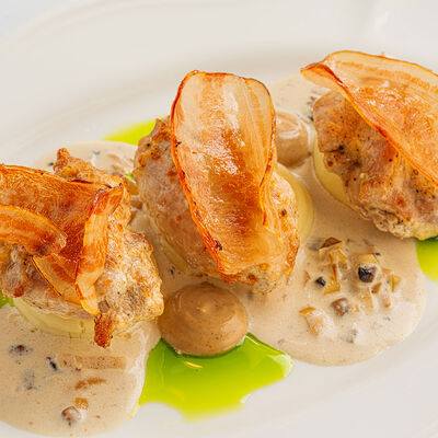 Курица по-турински в Morricone pizza & wine по цене 740 ₽