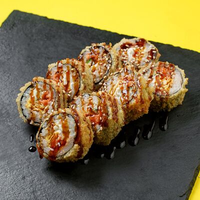 Темпура ролл с крабом в ТаКима по цене 710 ₽