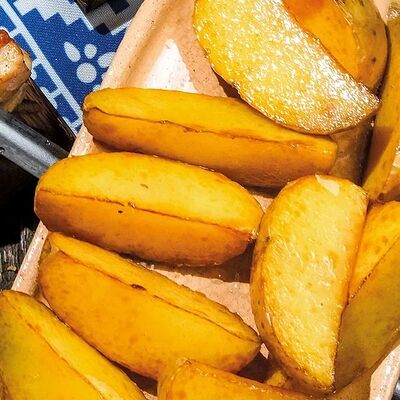 Картофель дольками в Хачапури тетушки Марико по цене 255 ₽