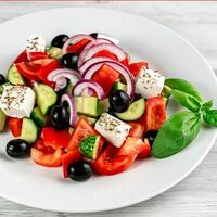 Салат Греческий в Полная чаша