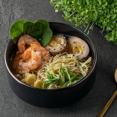 Рамен с креветками в Чилли Вилли по цене 612 ₽