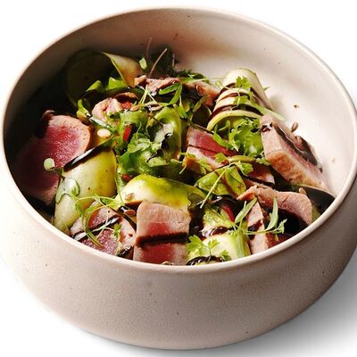 Зеленый салат с тунцом в Завтрак по цене 650 ₽