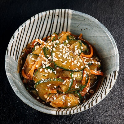 Корейские маринованные огурцы в Self Edge Japanese по цене 310 ₽