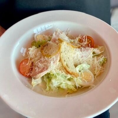 Цезарь с курицей в Высота по цене 240 ₽
