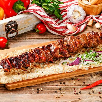 Шашлык из мякоти ягнёнка Xl в Grill VIP House по цене 2150 ₽