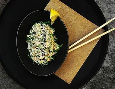 Салат чука в Papaya по цене 468 ₽