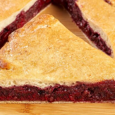 Пирог с брусникой в Осетинские пироги 22 по цене 550 ₽