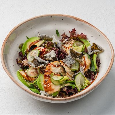 Салат с копчёным угрем и авокадов Узоры по цене 1290 ₽