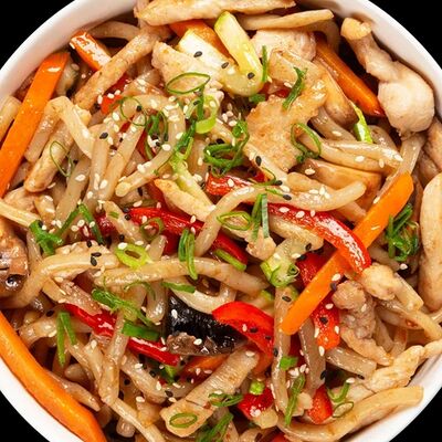 Лапша с курицей в KIMCHI TO GO по цене 499 ₽