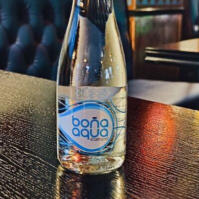 Вода BonAqua без газа в Harats pub по цене 250 ₽