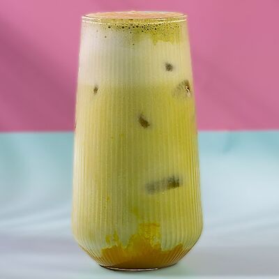 Айс Латте Матча-Манго в Дим Кофе Скрябина по цене 370 ₽