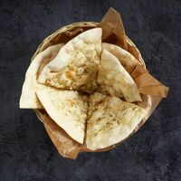 Фокачча с чесноком и розмарином в Остерия Il Massimo