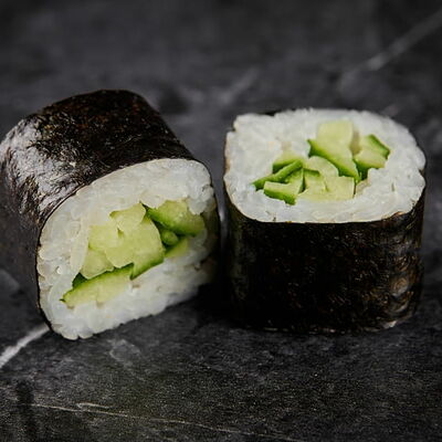 Нори маки с огурцом в Good Food по цене 223 ₽